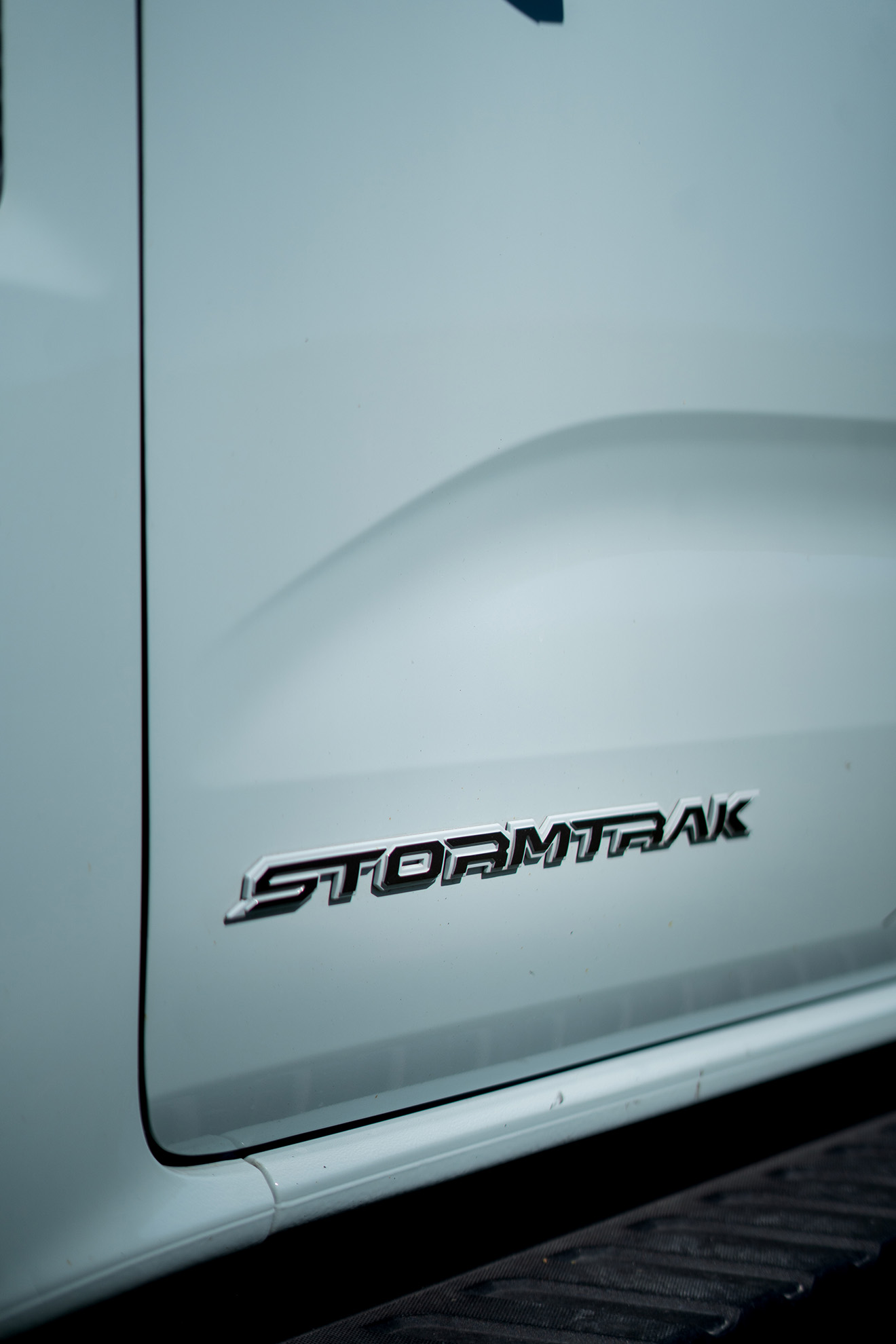 01 · Sigle Stormtrak